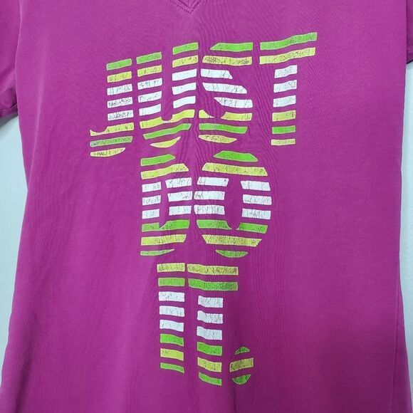 Nike XS Slim Fit Dri Fit Athletic Shirt Magenta Green Yellow White Just Do It - Picture 5 of 9